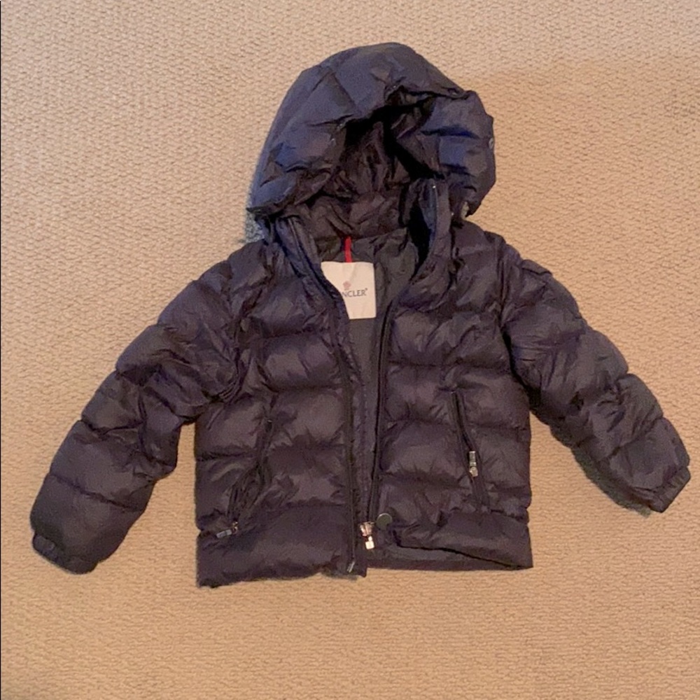 Moncler Unisex Kids Size 5 Down Short Jacket